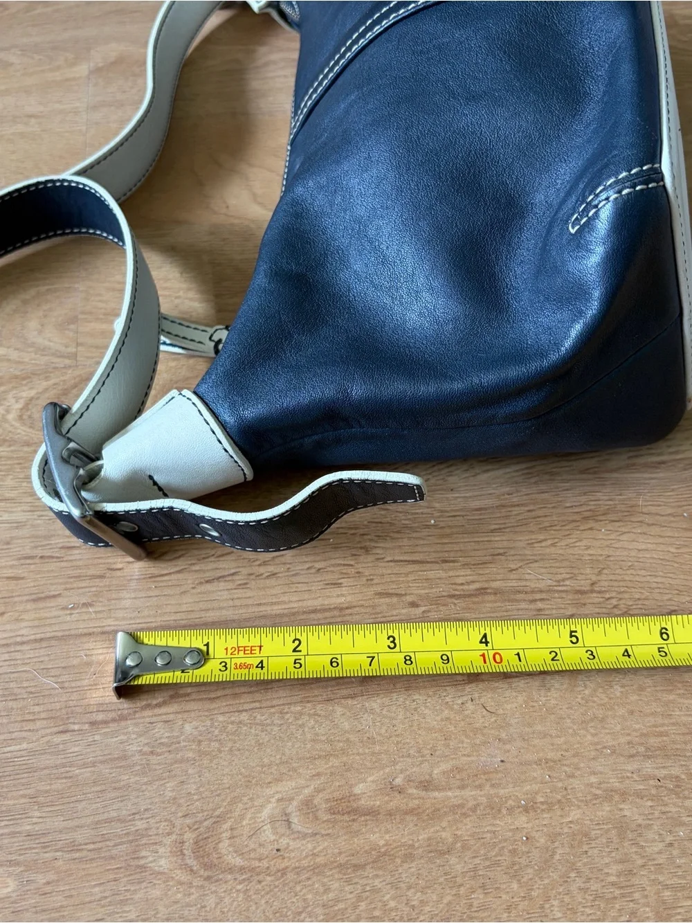 Vintage Y2K Coach Legacy Demi Hobo leather navy shoulder bag